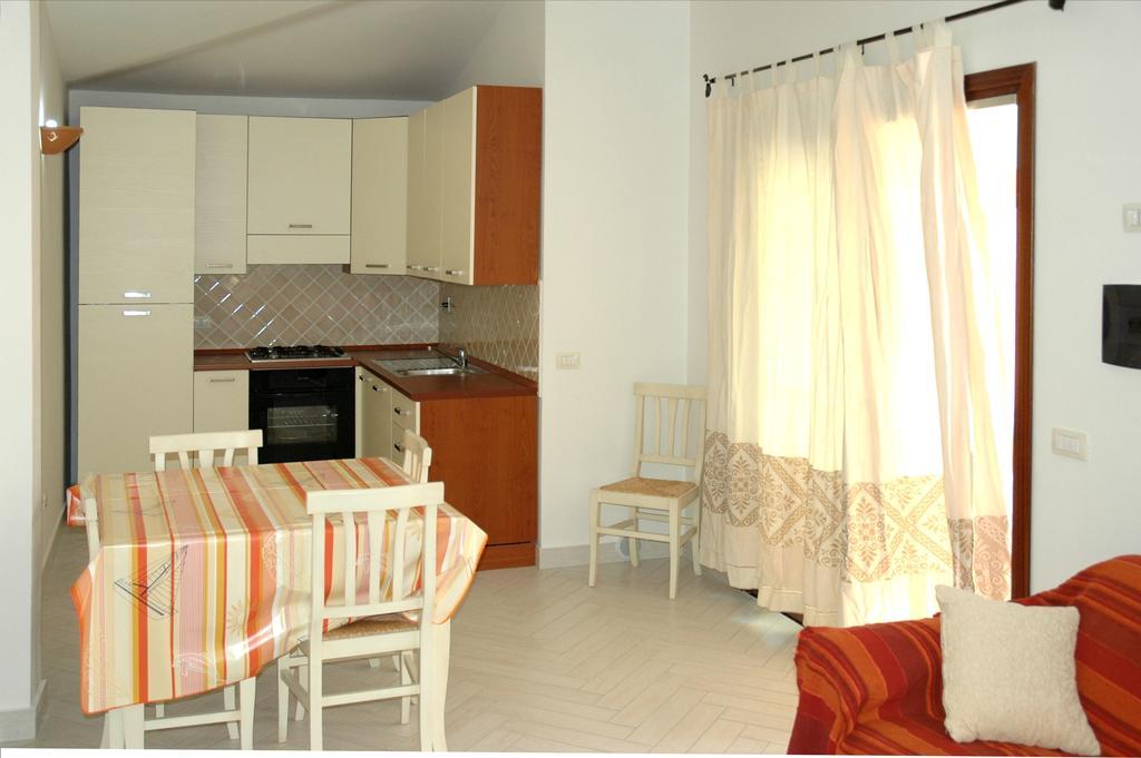 Holiday Homes Stella Marina 圣特奥多罗 客房 照片