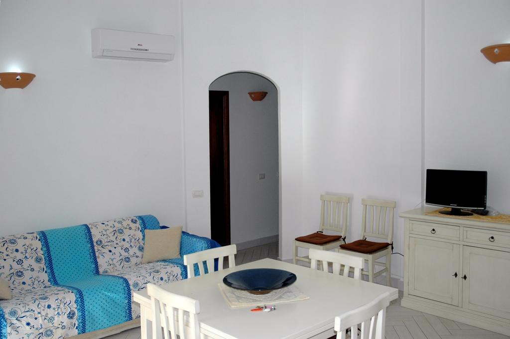 Holiday Homes Stella Marina 圣特奥多罗 客房 照片