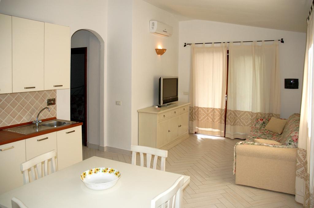 Holiday Homes Stella Marina 圣特奥多罗 客房 照片